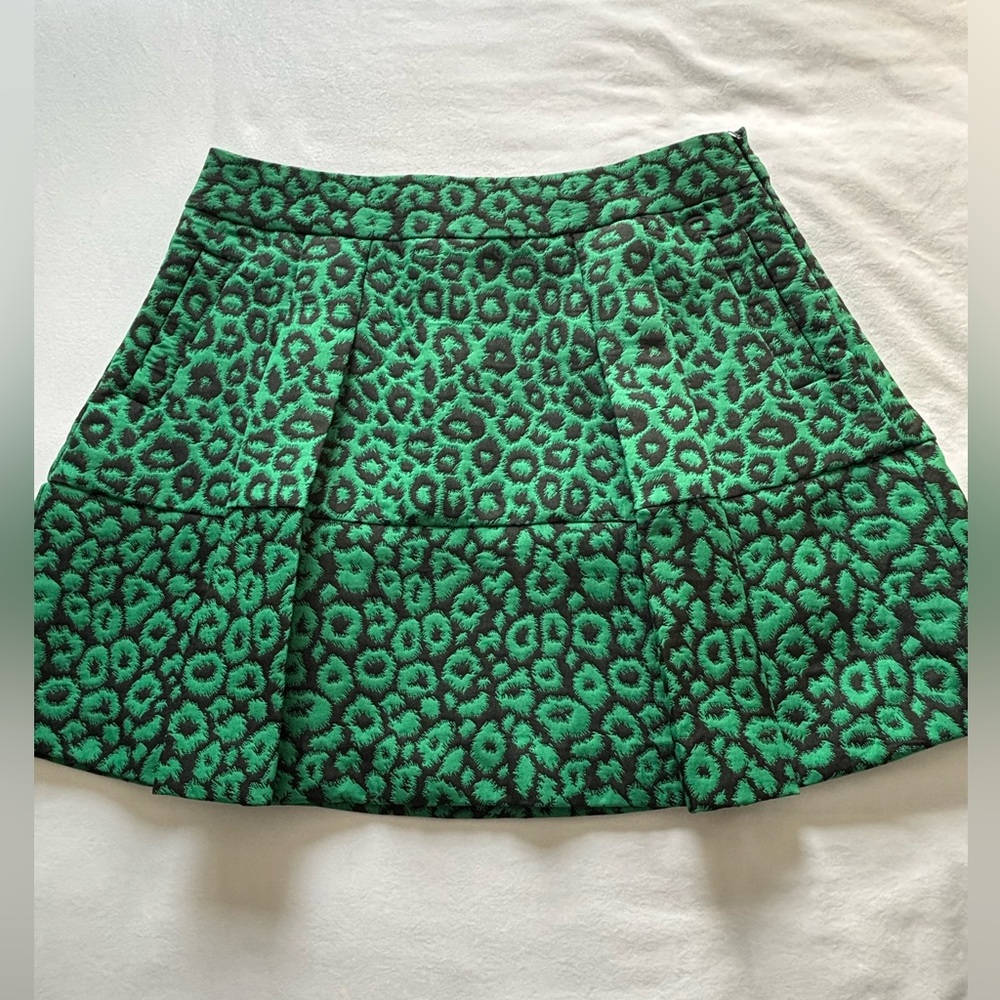 NWOT! Banana Republic Skirt